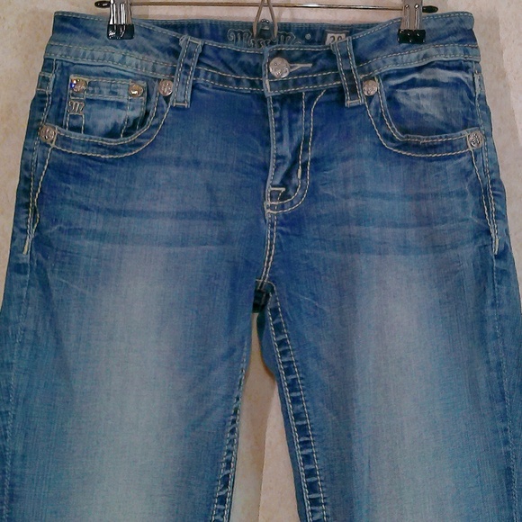 Miss Me Signature Boot Jeans Bling Wings Pockets Silver Label Sz28/31 NWOT - Picture 3 of 10